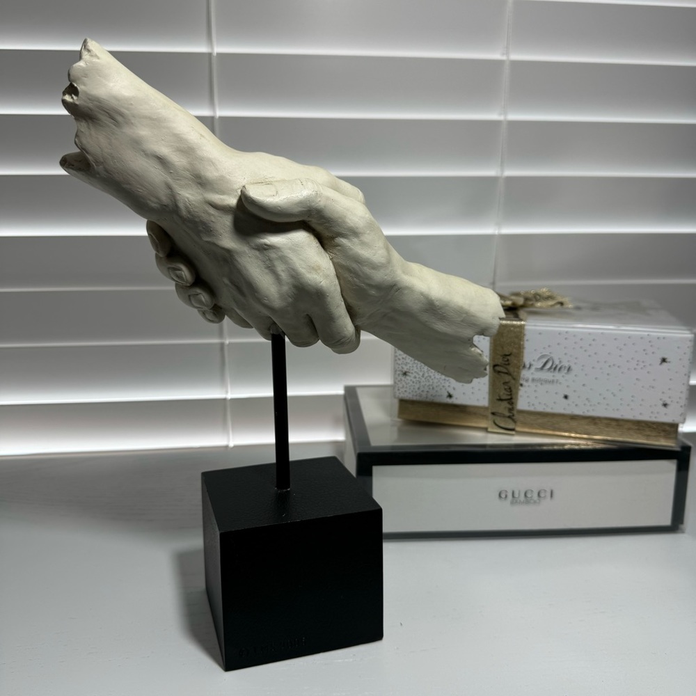 Vitruvian Collection by TMS Shaking Grasping Hands Sculpture
